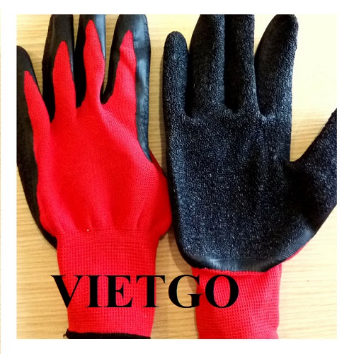A partner from Oman needs to find a supplier of work gloves