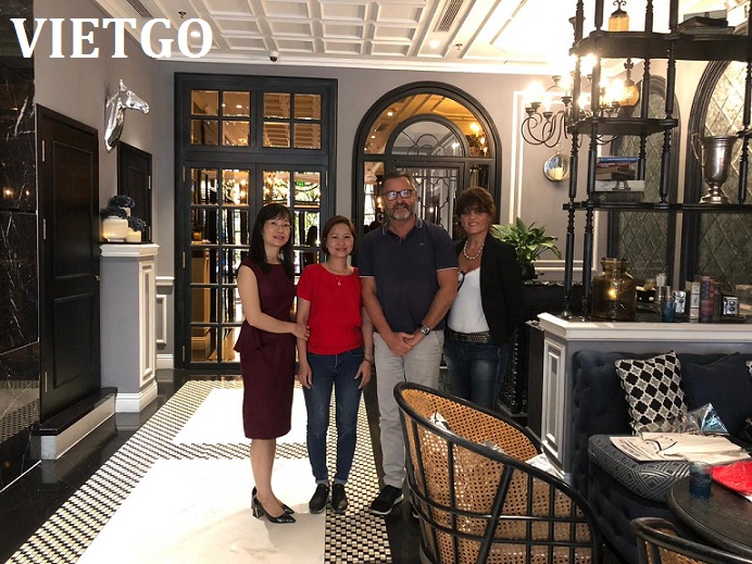 Chúc mừng Công ty TNHH MTV Sản xuất và Thương mại DN tiếp đón thành công vị khách có nhu cầu nhập khẩu Áo Polo đến từ Pháp