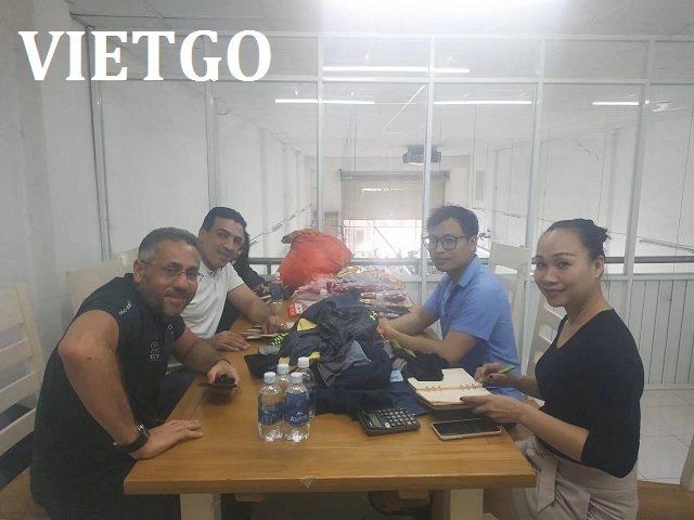 Chúc mừng Công ty TNHH Tuấn Hải đã có cuộc đón tiếp thành công vị khách hàng may mặc người Ả Rập Xê Út tại xưởng sản xuất của mình