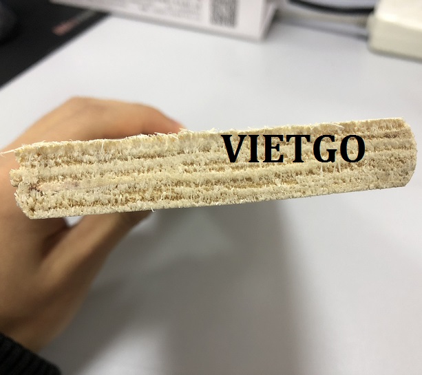 Vị khách hàng đến từ Trung Quốc đang có nhu cầu gặp gỡ trực tiếp nhà cung cấp sản phẩm gỗ dán của Việt Nam