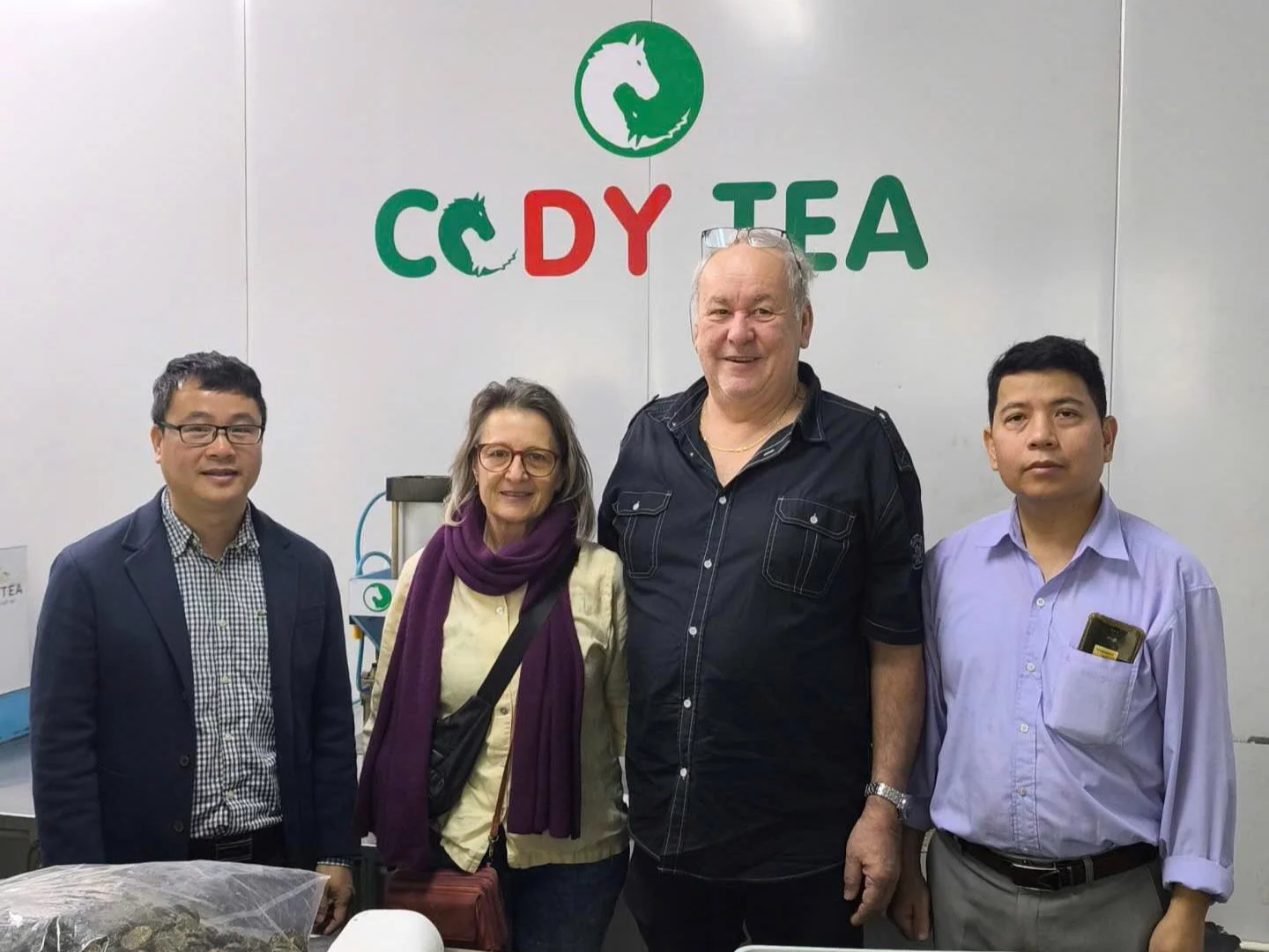 Xuất khẩu trà sang Đức – Cody Tea tiếp tục hợp tác và giao hàng quốc tế ổn định