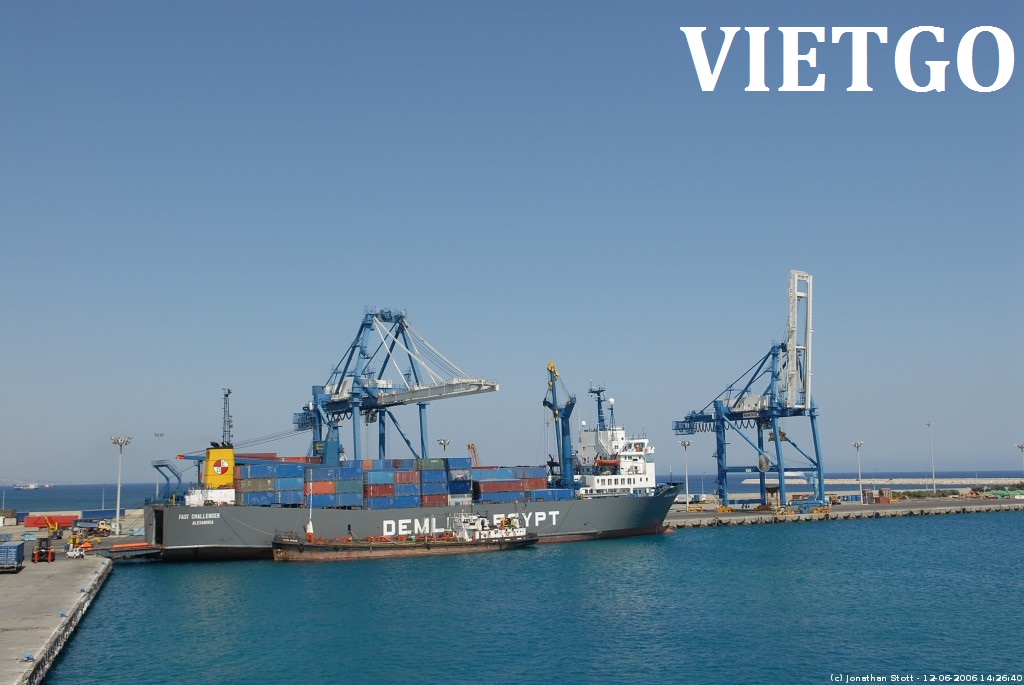 Việt Nam xuất khẩu than mùn cưa