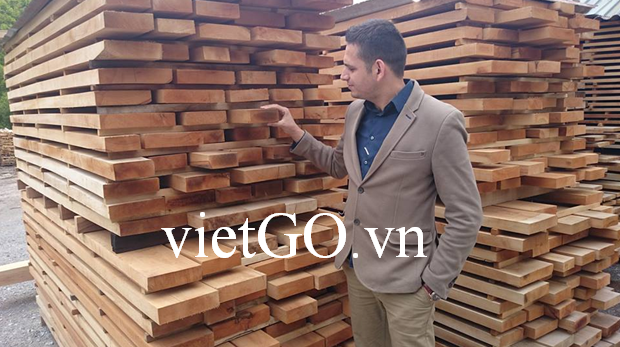 Nhà nhập khẩu Ả Rập Saudi cần mua than làm từ gỗ rừng tự nhiên