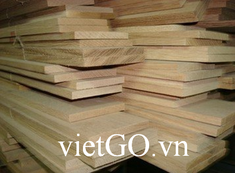 Nhà nhập khẩu Trung Quốc cần mua gỗ vân sam xẻ