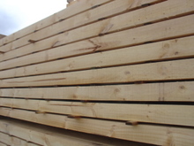 Công ty ở Hong Kong cần mua gỗ làm pallet