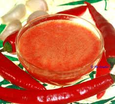 Nhà nhập khẩu Tunisia cần mua tương ớt