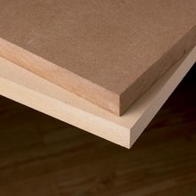 Công ty ở Việt nam cần mua  gỗ dán