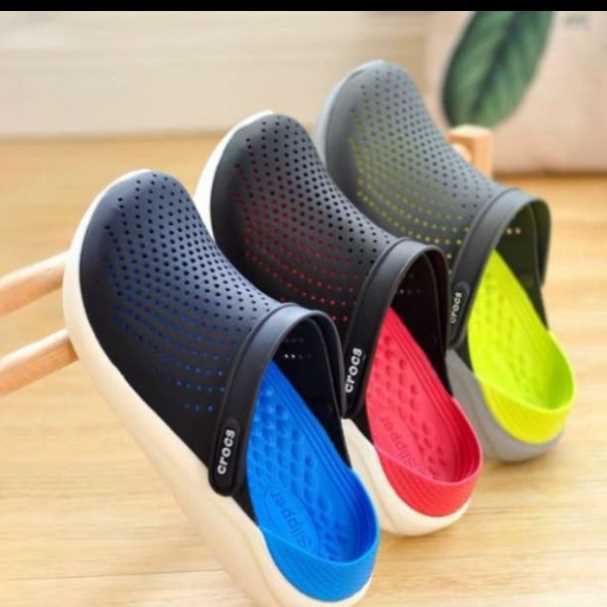 I am looking for crocs slippers suppliers 