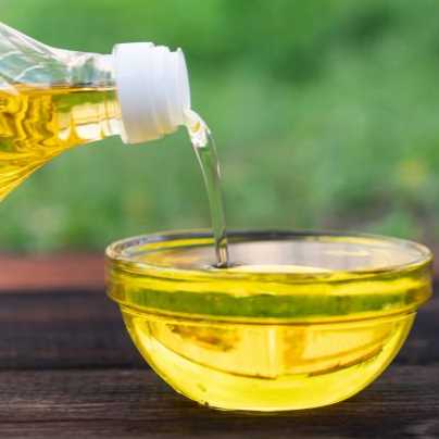 We are looking for Sunflower oil,  Coconut oil,  Vegetable oil