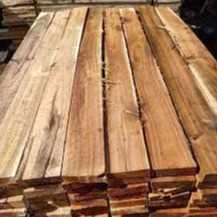 (GẤP) Cần tìm đơn vị vận tải đường bộ vận chuyển sản phẩm gỗ keo xẻ đi Trung Quốc