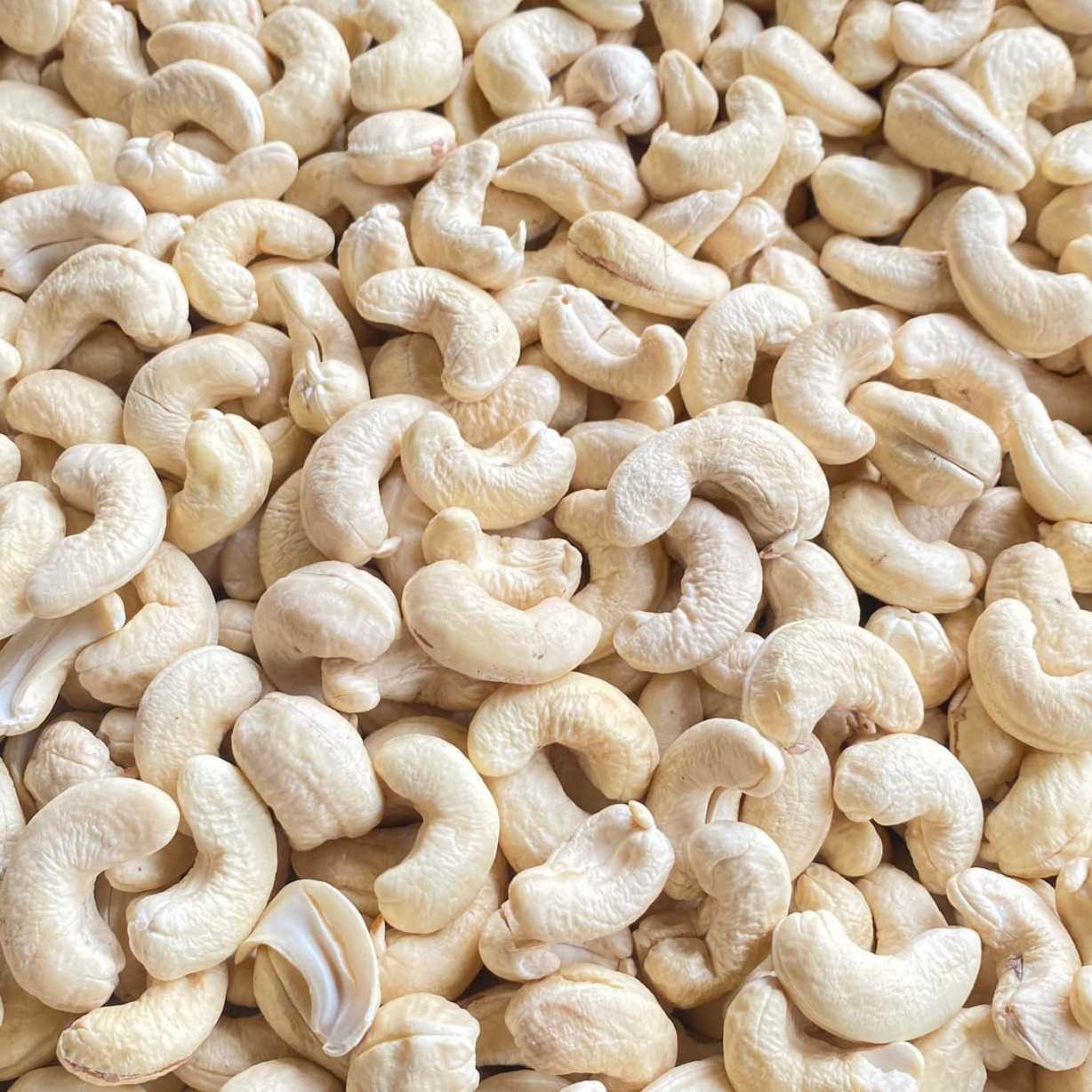 I AM LOOKING FOR CASHEW NUT