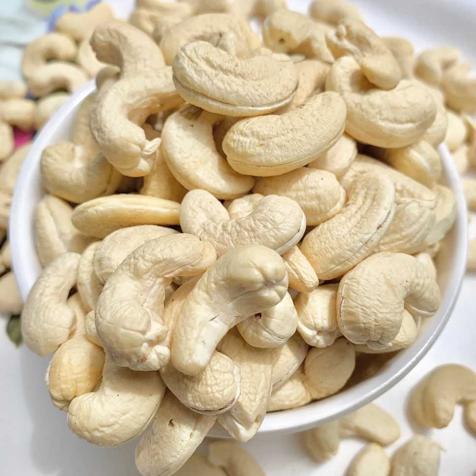 I need Cashew nuts w.320