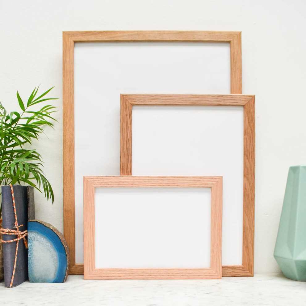 I want to buy Wooden Hanging Photo Frames to UK