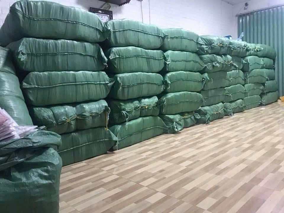 Cần tìm cước vận tải hàng áo Polo đi cảng Karachi (Ấn Độ), cảng Ambarlı (Thổ Nhĩ Kỳ)