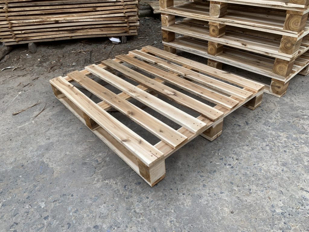 Cần mua sản phẩm gỗ pallet để phục vụ xuất khẩu