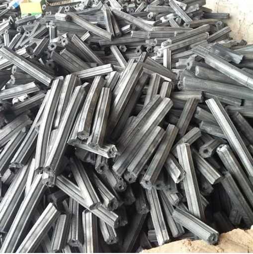 Cần tìm đơn vị vận tải vận chuyển mặt hàng than củi mùn cưa sang Bahrain