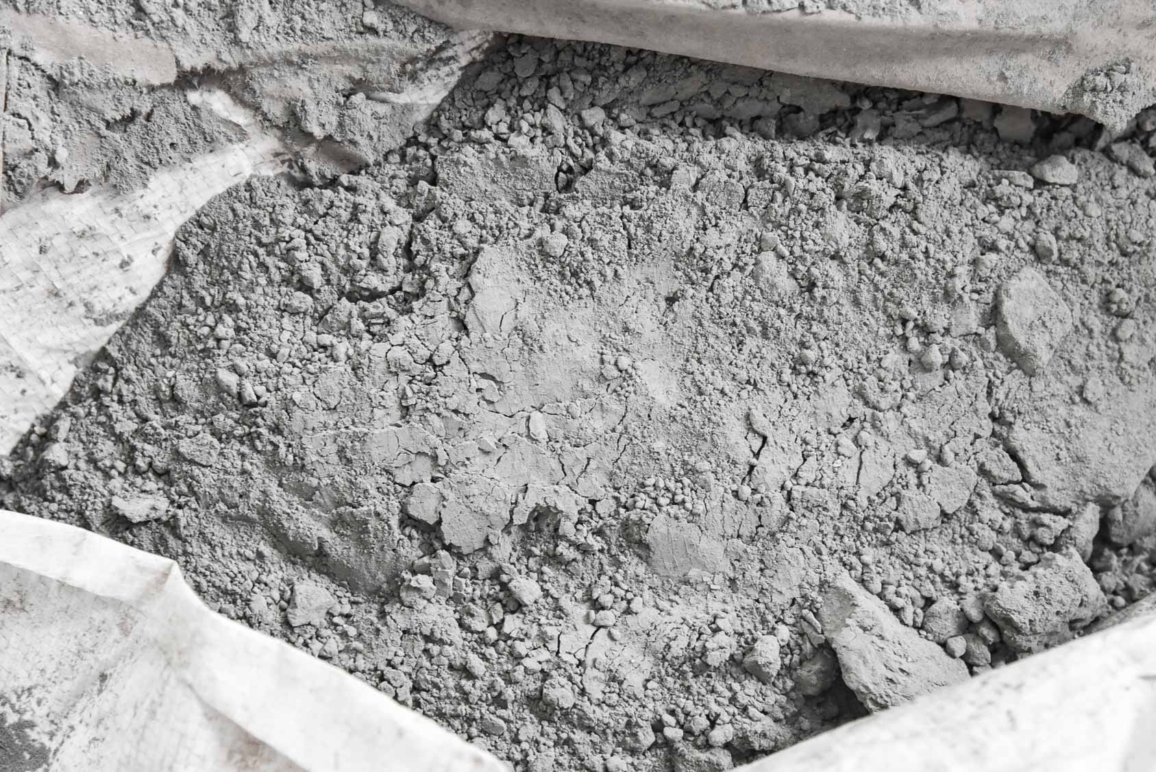 Cần mua xi măng xuất khẩu sang châu Âu