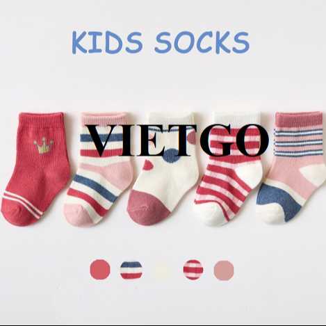 Cơ hội xuất khẩu sản phẩm bít tất cho trẻ em tới thị trường Canda