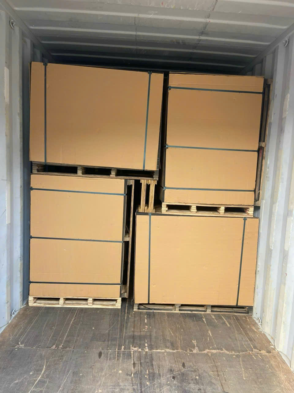 Tìm đơn vị vận chuyển báo giá đến Varna