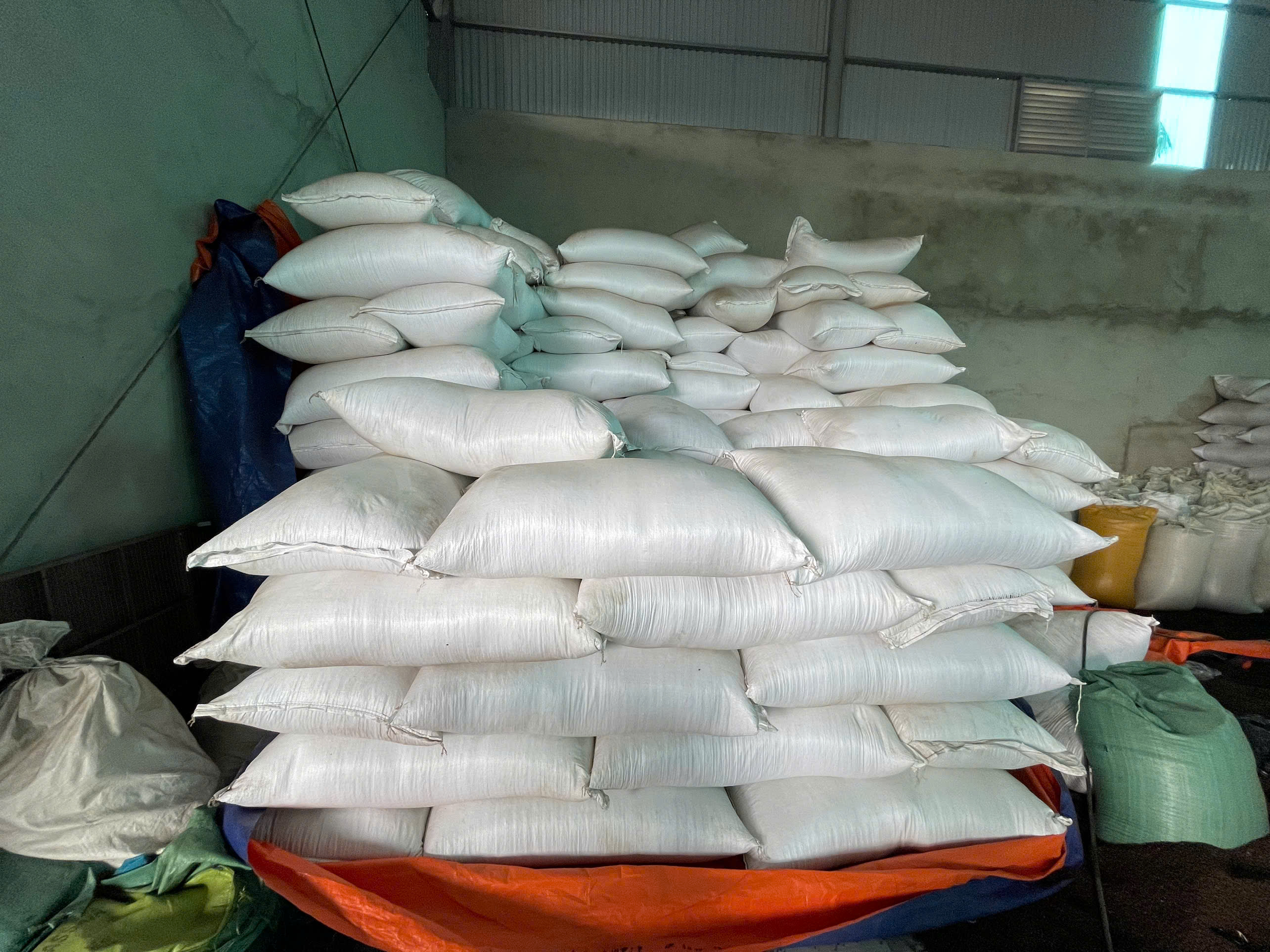 CẦN FWD HỖ TRỢ XK HẠT TIÊU ĐI BANGLADESH
