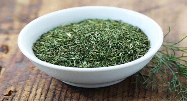 Dried dill