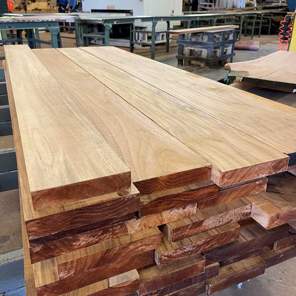 I want to buy Teak timber