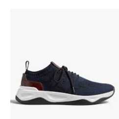 I want to buy sneaker