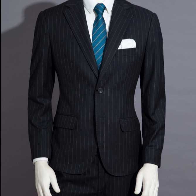 i'm looking for Men’s suits 