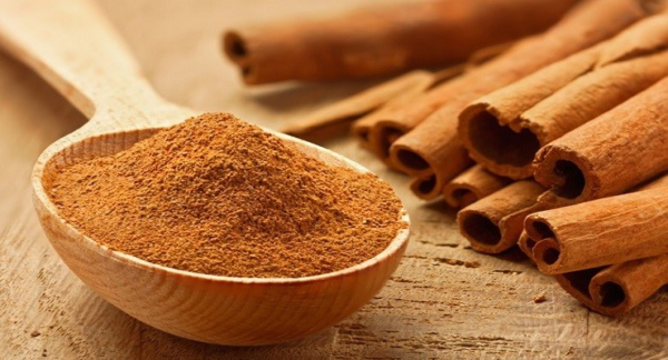 Cinnamon powder