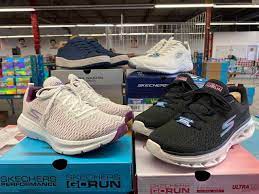 Looking for Reliable Sneaker & Skechers-Style Footwear Supplier