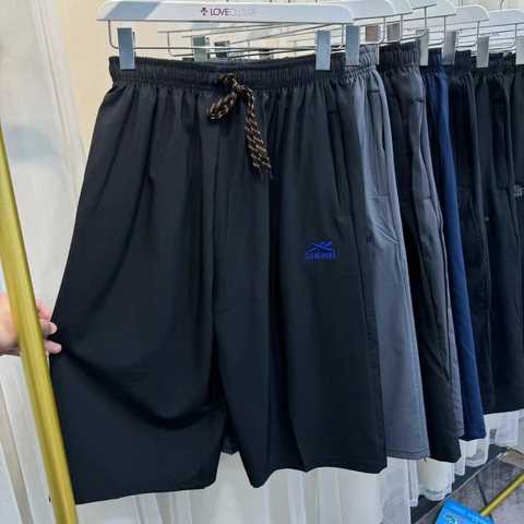Cotyon shorts or sports shorts