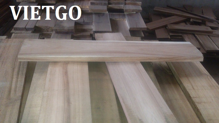 Công ty thương mại từ Trung Quốc cần mua 4-5 container gỗ keo xẻ làm ván sàn