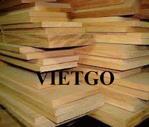 Thương vụ xuất khẩu 100m3 gỗ teak xẻ sang thị trường Ấn Độ