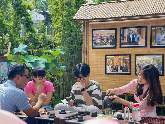 Trải nghiệm Trà ướp sen Hồ Tây - Tinh hoa Trà Việt tại Văn Miếu Quốc Tử Giám