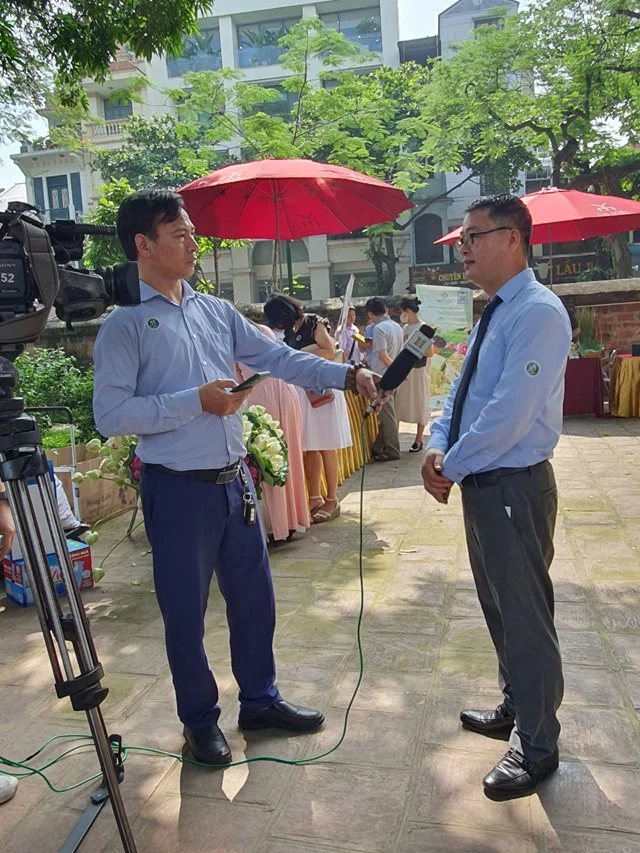 Trải nghiệm Trà ướp sen Hồ Tây - Tinh hoa Trà Việt tại Văn Miếu Quốc Tử Giám